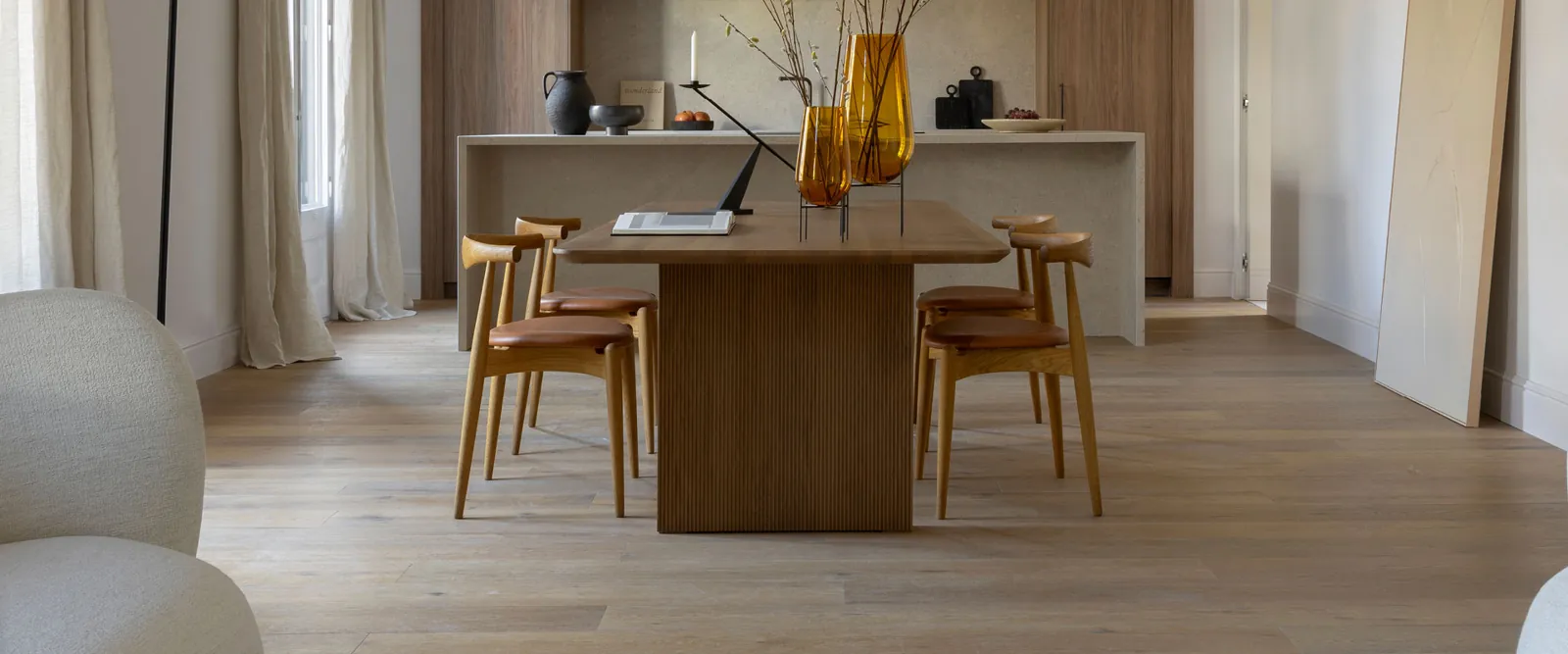 Salle à manger avec parquet en chêne Labor Legno Uniko